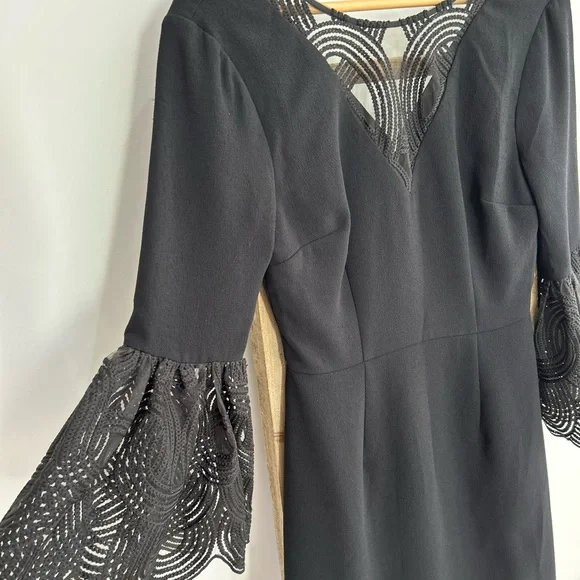 Trina Turk Luciana Lace Embroidered Bell Sleeve Sheath Black Dress Size 0 NWT - Picture 5 of 10
